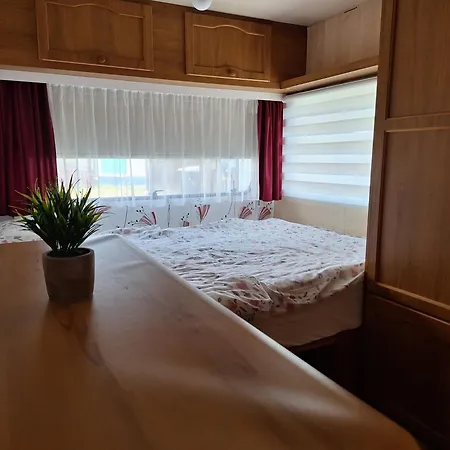 Pocitniska Kamp Hiska Ales, Terme 3000, Bivanje S Kopalnimi Kartami Ferienhaus Moravske Toplice
