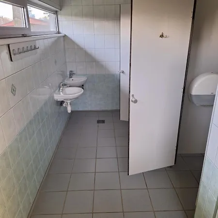 Pocitniska Kamp Hiska Ales, Terme 3000, Bivanje S Kopalnimi Kartami *